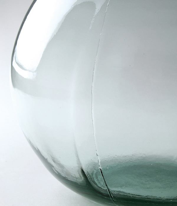リサイクルガラス フラワーベース DIECISEIS(カラー1)