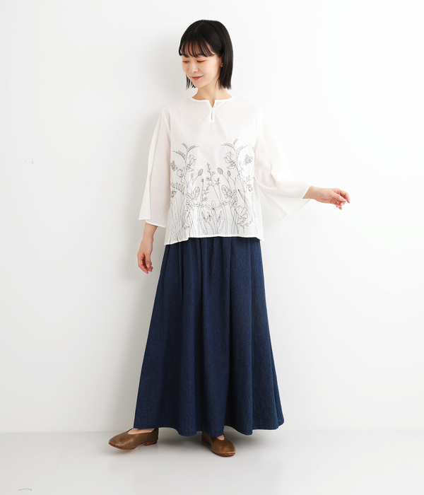 ボタニカル刺繍コットンブラウス(A・ホワイト)
