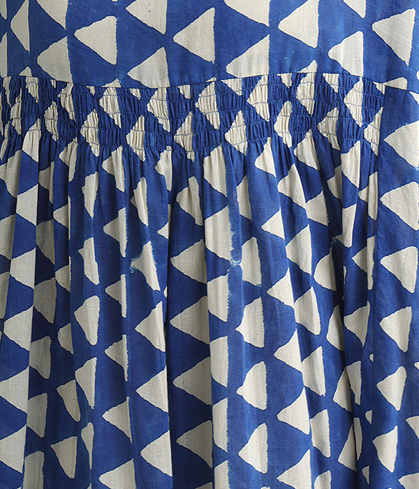三角ブロックプリントドレス(B・ブルー)