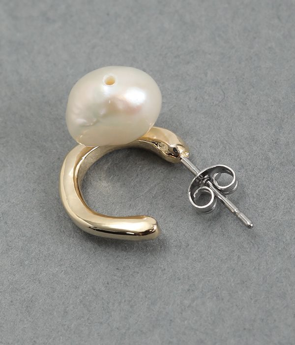 freshwater　pearl　mini　ピアス(A・ゴールド)
