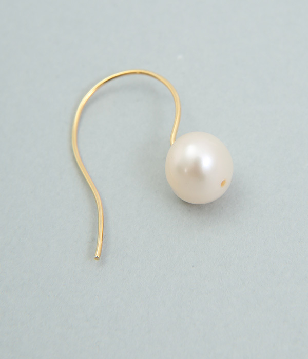 simple pearl ピアス(ゴールド)