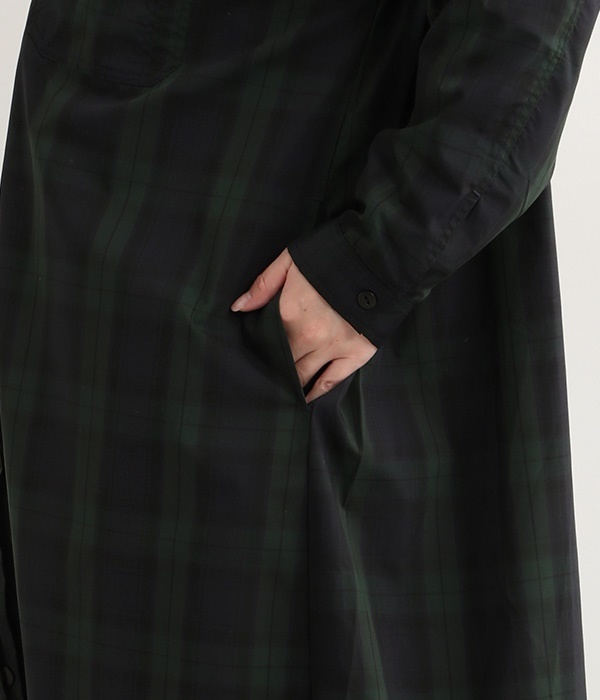 SOLOTEX　バンドカラー後ろ裾シャーリングワンピース(ブラックウォッチ)