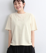 ロゴ刺繍Tシャツ(A・アイボリー)