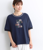 タイポグラフィーロゴ刺繍Tシャツ(B・ネイビー)