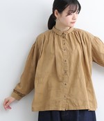 【tukuroi by SUN VALLEY】コットンジャカード　日本製品染ギャザーシャツ(C・キャメル)