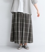 コットンリネン平織りチェック ギャザーフレアースカート(A・ダークグレー)