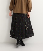 刺繍DANCEスカート(ブラック)
