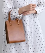 NUME　シカク TOTE　S(A・チョコ)